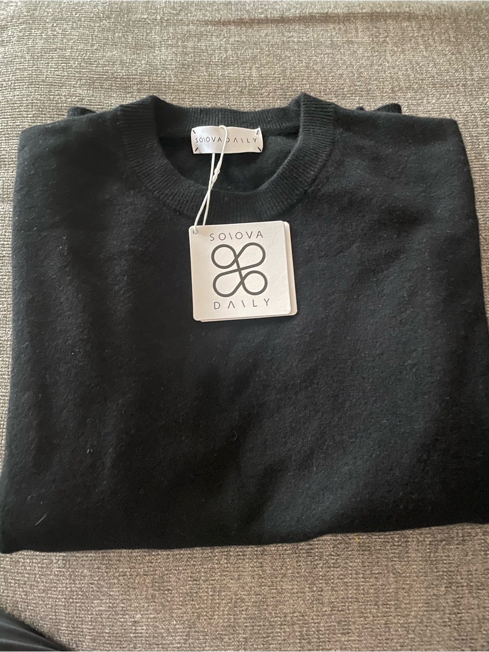 Black Crewneck Sweater - Cashmere